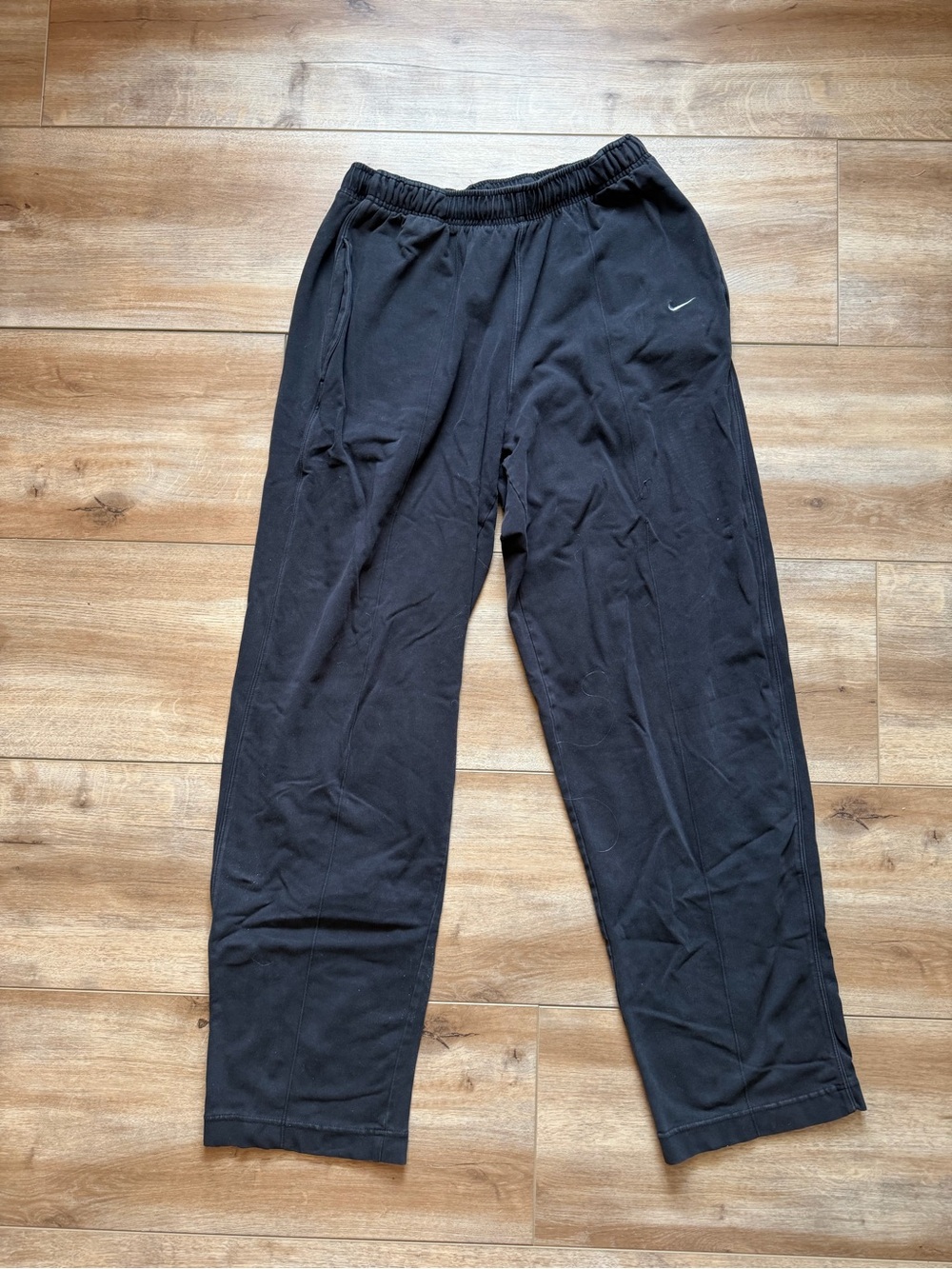 Nike Women’s Black Straight-Leg Pants with Small Swoosh